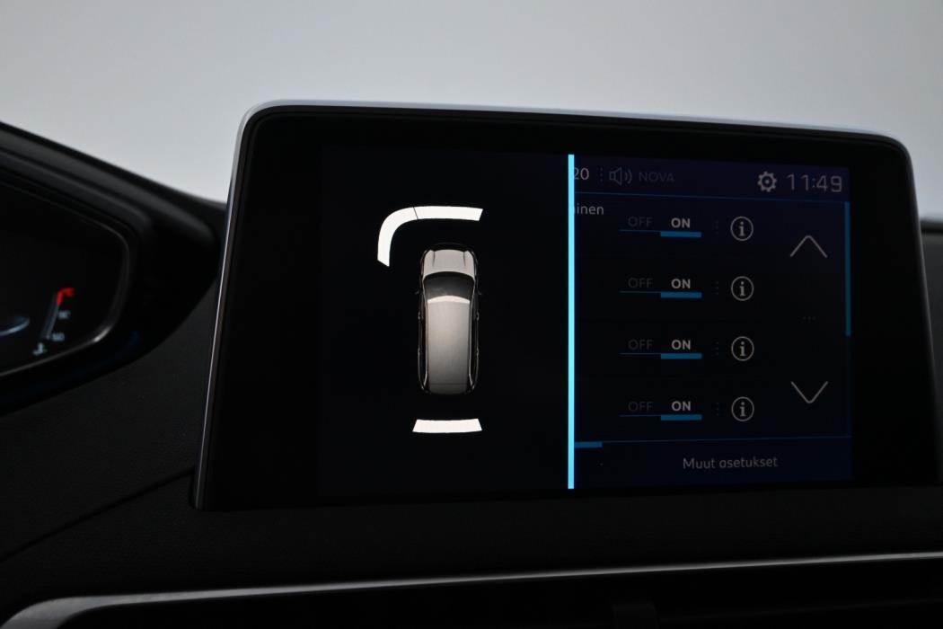 PEUGEOT 5008 2018
