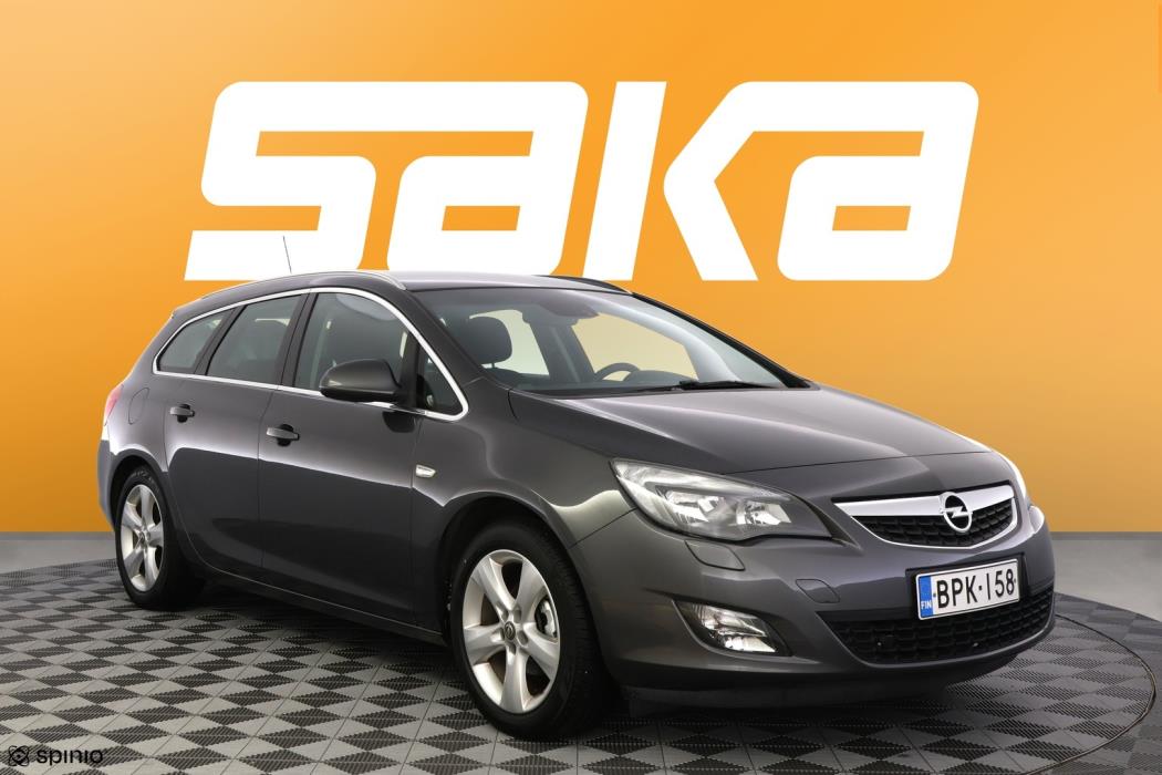 OPEL Astra 2012