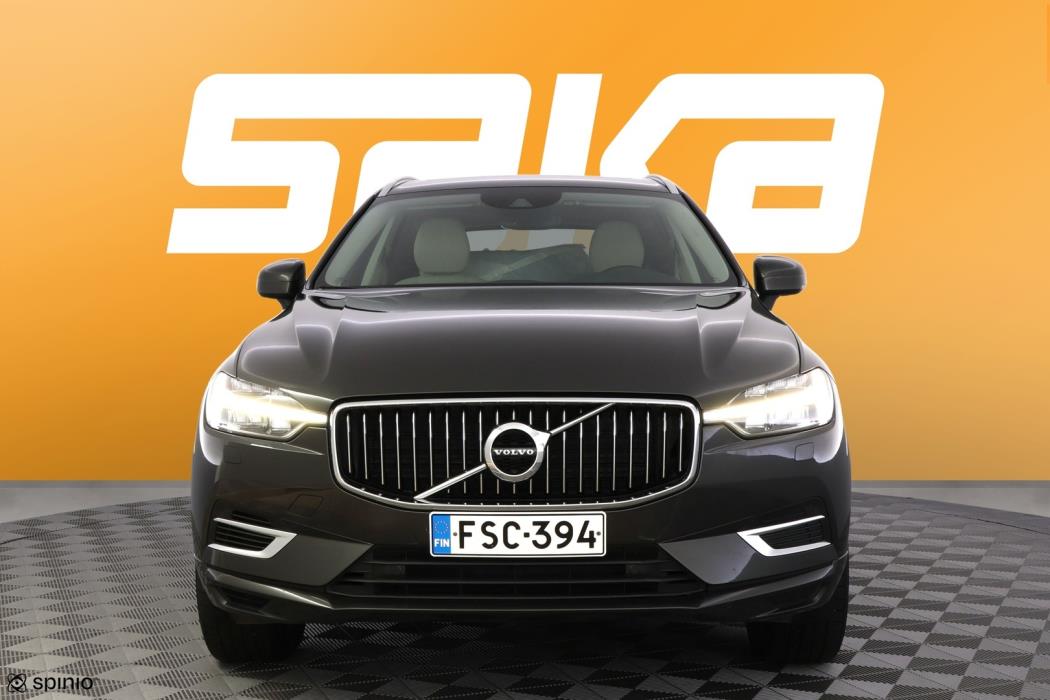 VOLVO XC60 2021