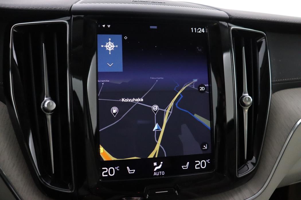 VOLVO XC60 2021