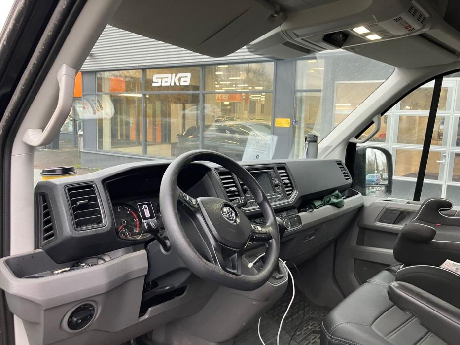 VOLKSWAGEN Crafter 2023