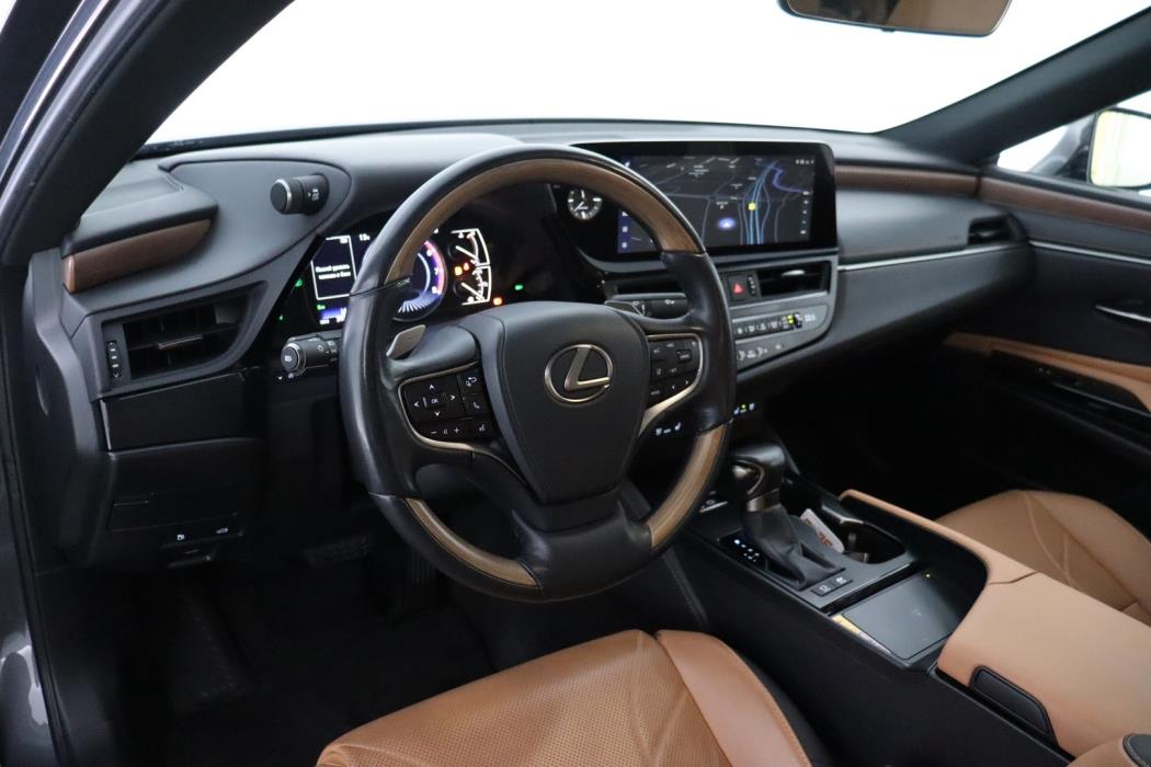 LEXUS ES300 2023