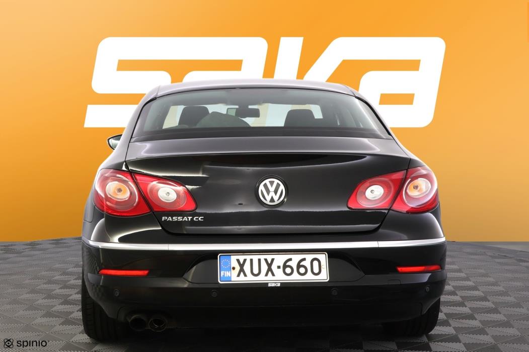 VOLKSWAGEN Passat CC 2010