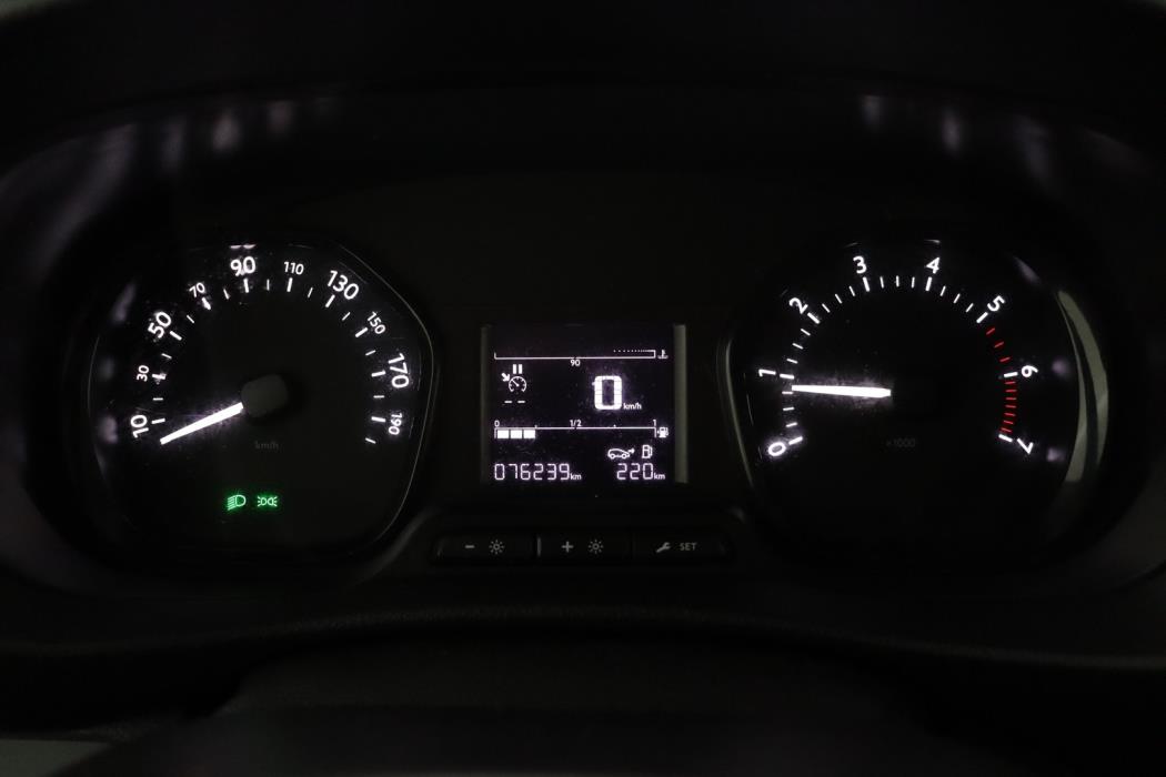 PEUGEOT Expert 2022