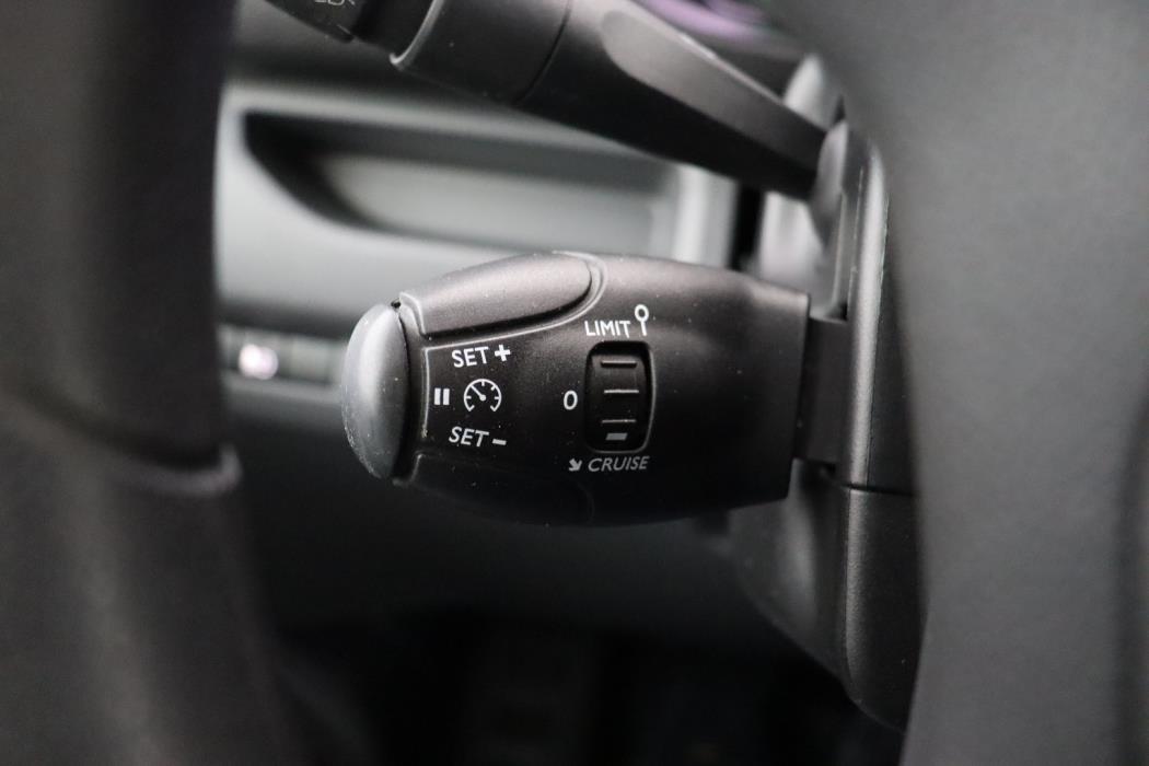 PEUGEOT Expert 2022
