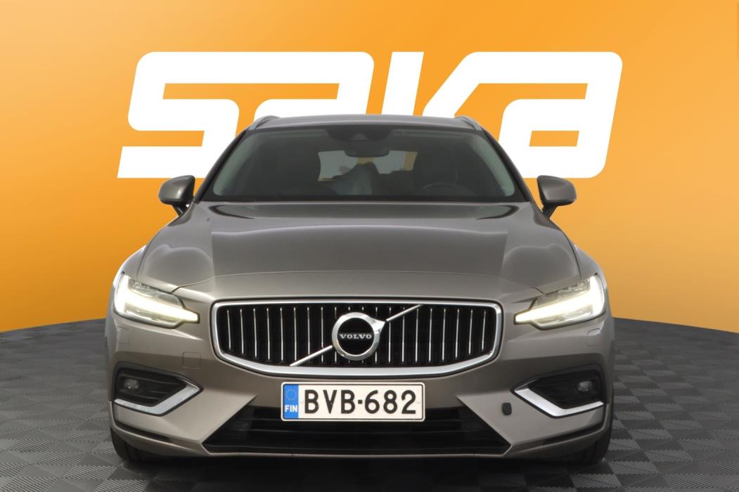 VOLVO V60 2019