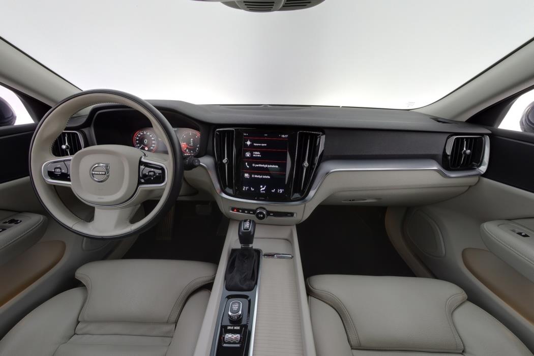VOLVO V60 Cross Country 2019