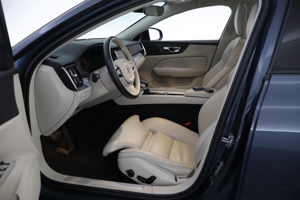 VOLVO V60 Cross Country 2019