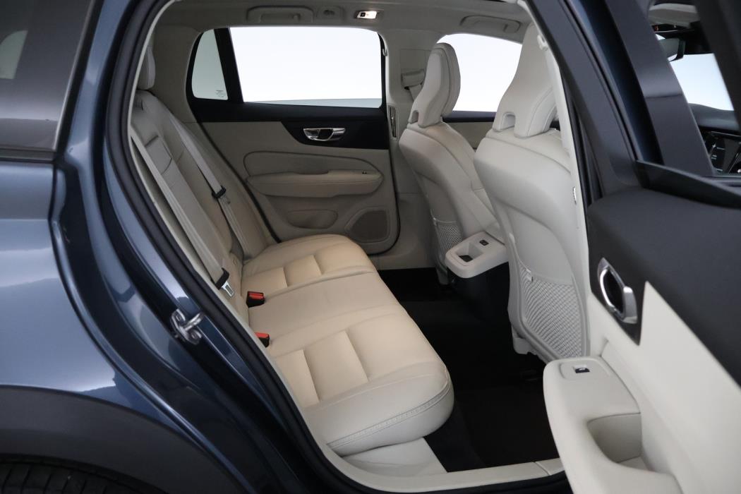 VOLVO V60 Cross Country 2019