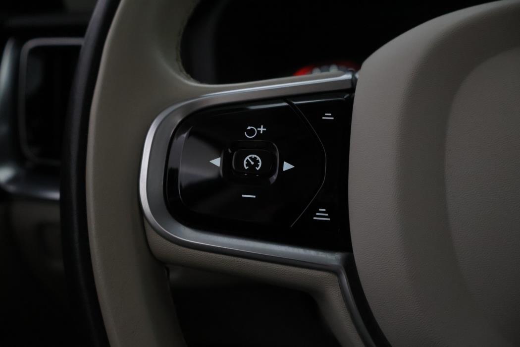 VOLVO V60 Cross Country 2019
