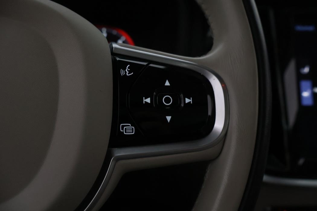 VOLVO V60 Cross Country 2019