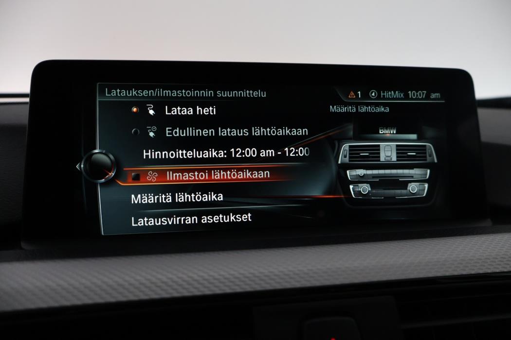 BMW 330 2017