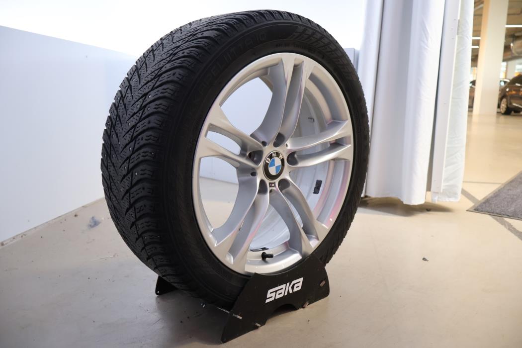 BMW 330 2017