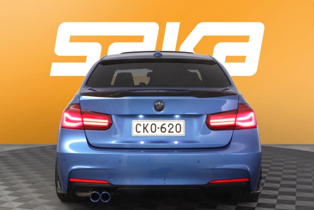 BMW 330 2017