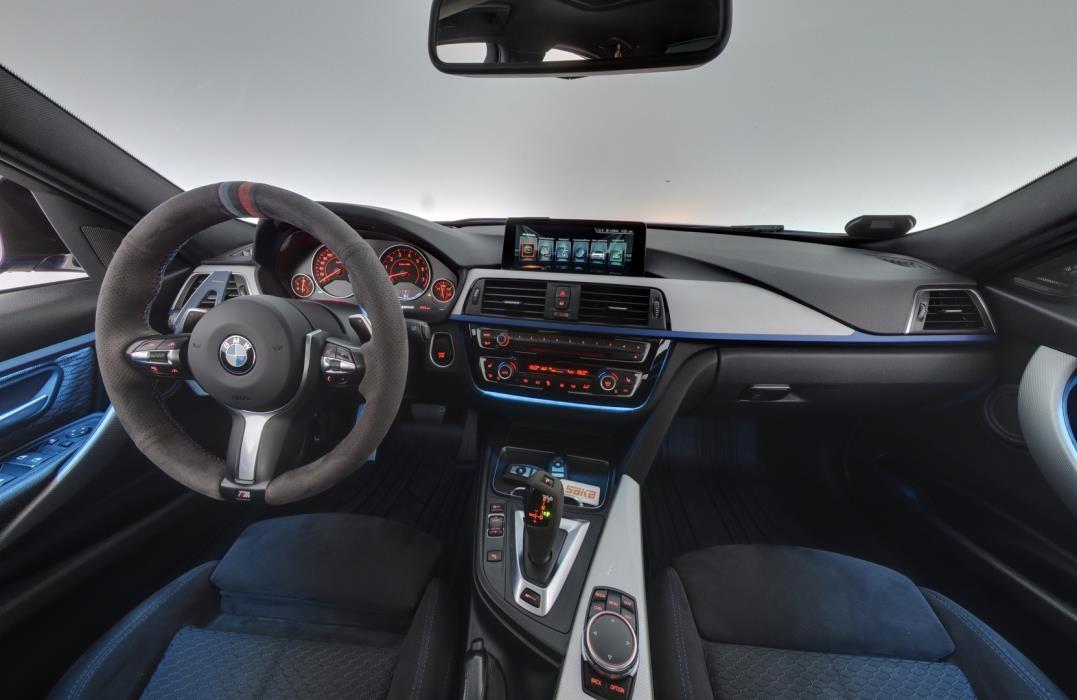 BMW 330 2017