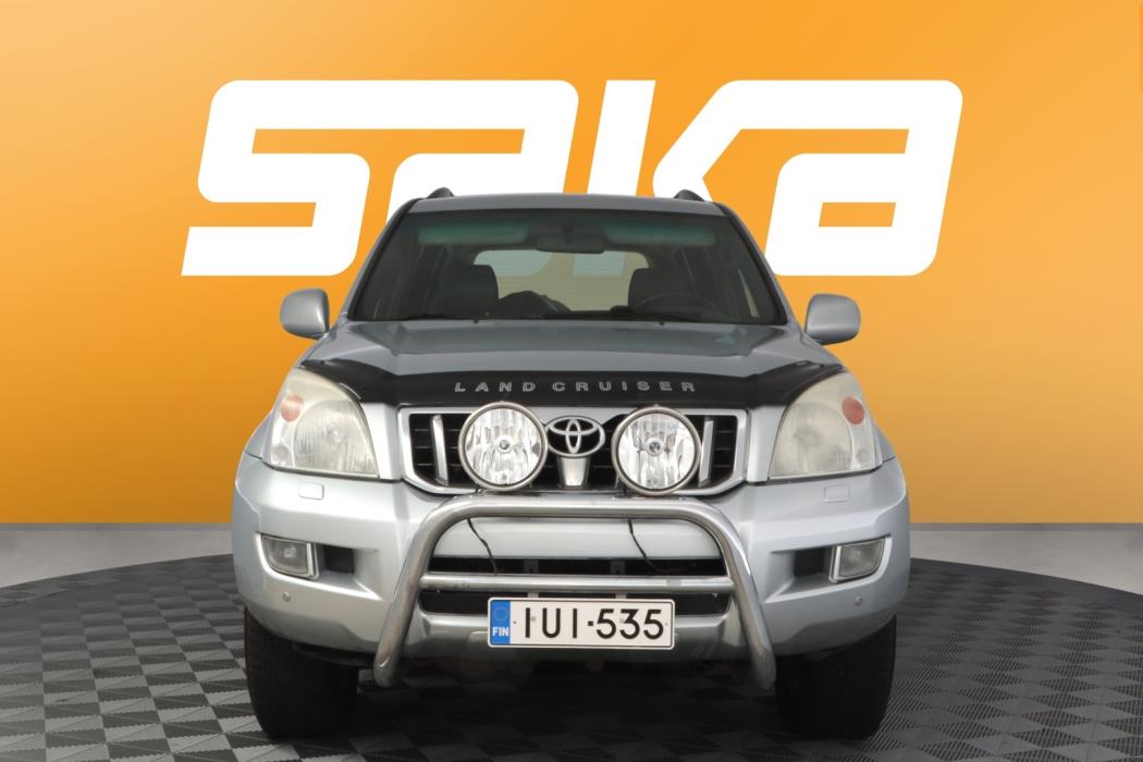 TOYOTA Land Cruiser 2006