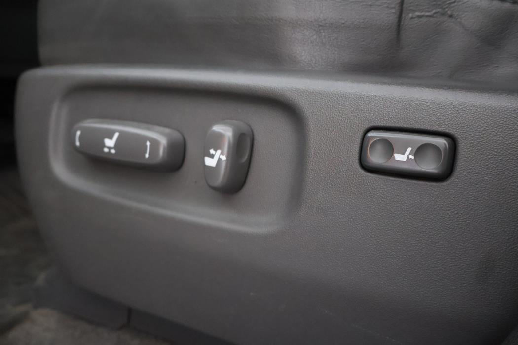 TOYOTA Land Cruiser 2006