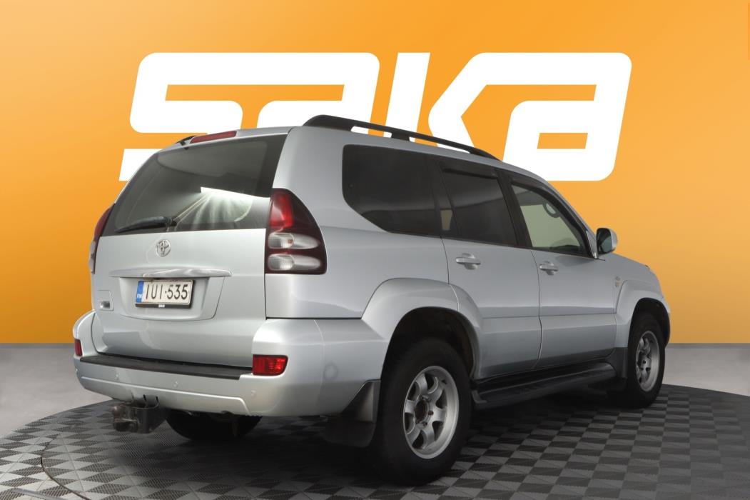 TOYOTA Land Cruiser 2006