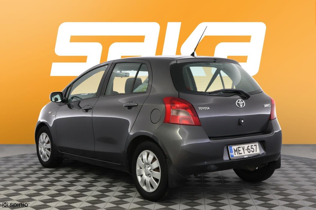 TOYOTA Yaris 2008
