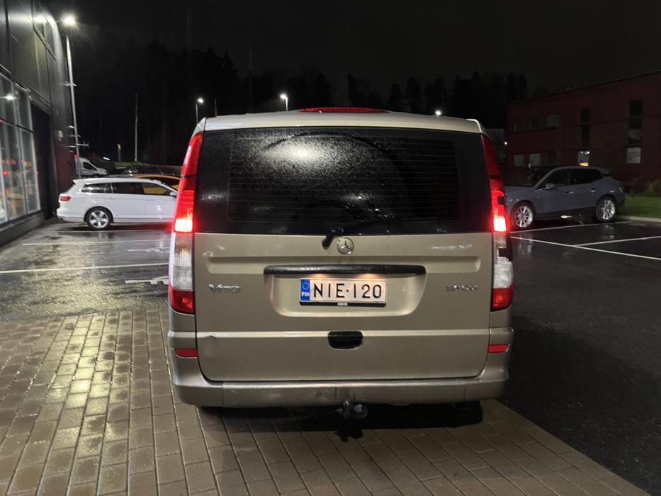 MERCEDES-BENZ Vito 2011