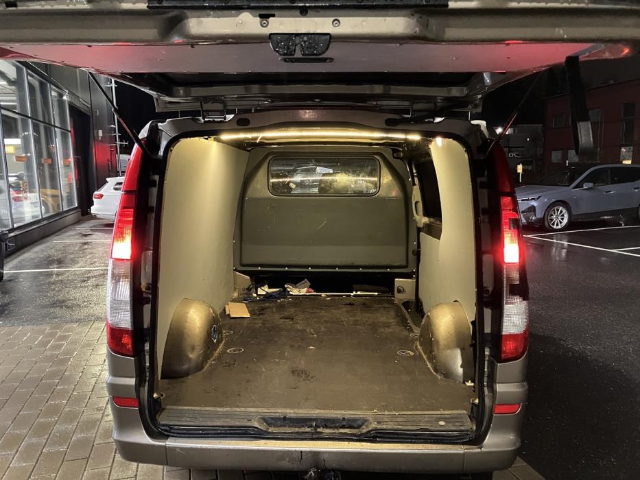 MERCEDES-BENZ Vito 2011