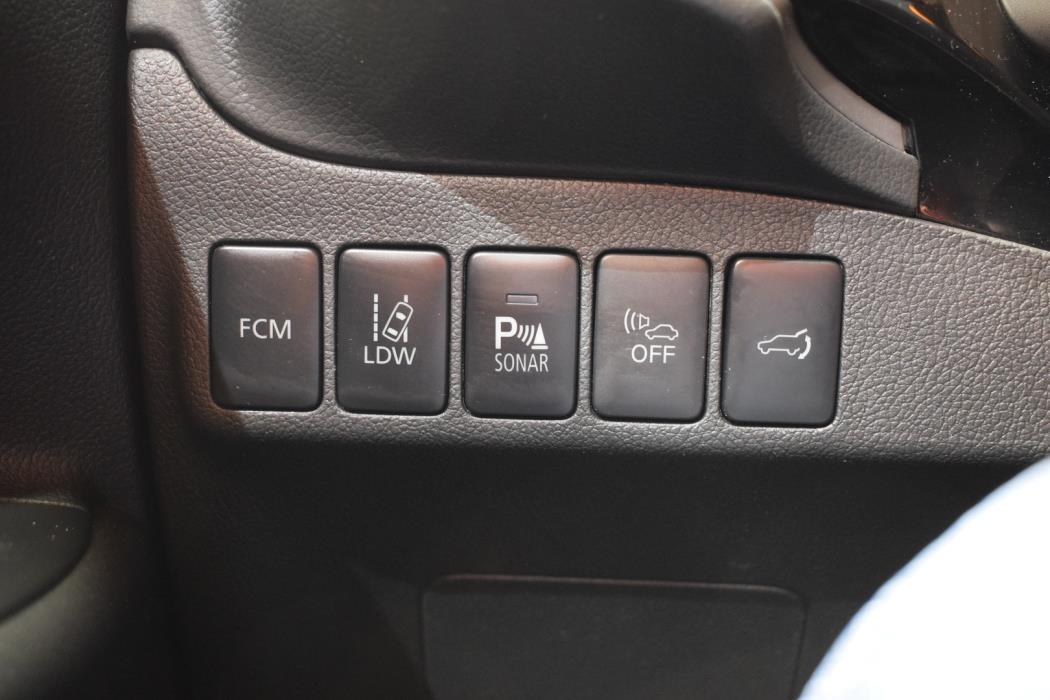 MITSUBISHI OUTLANDER PHEV 2014