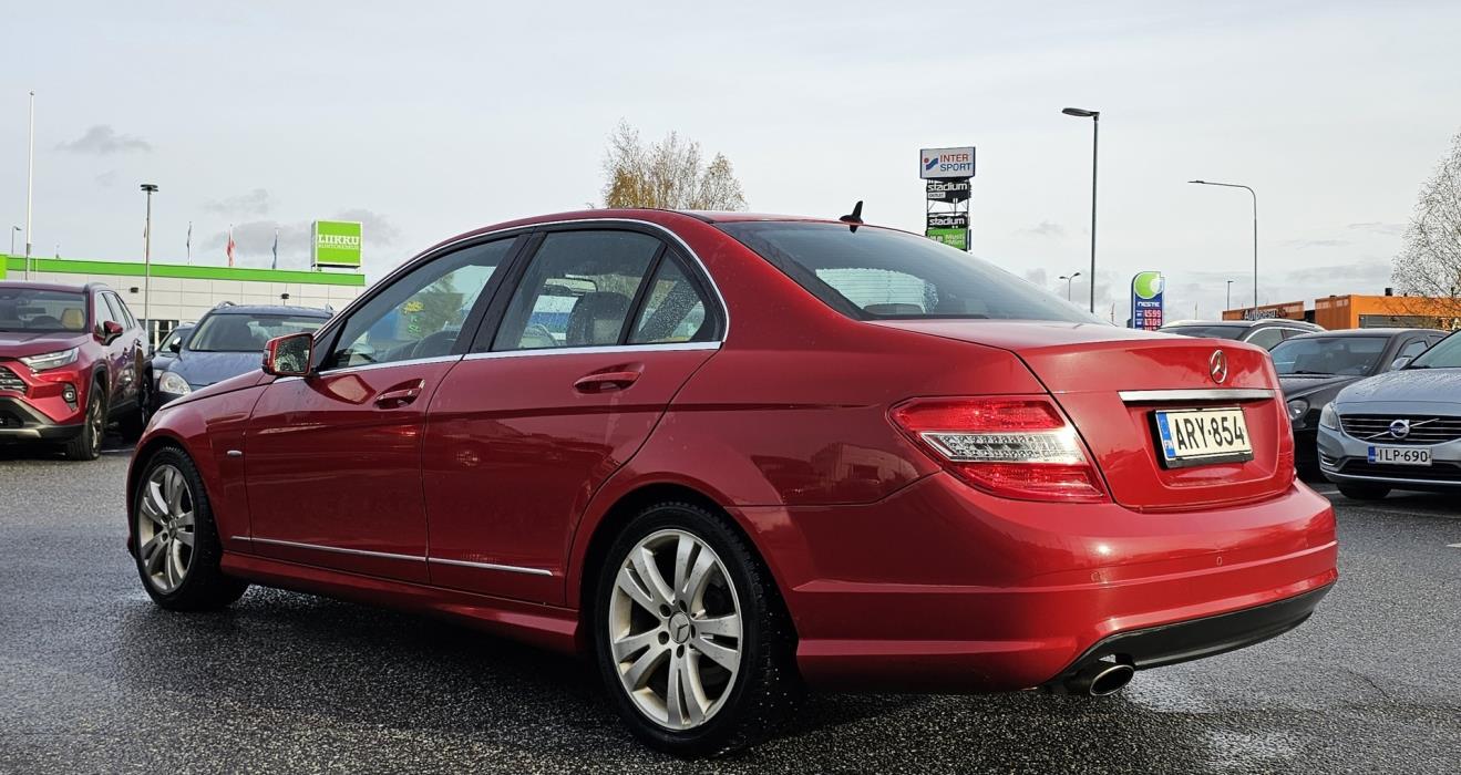 MERCEDES-BENZ C 2009