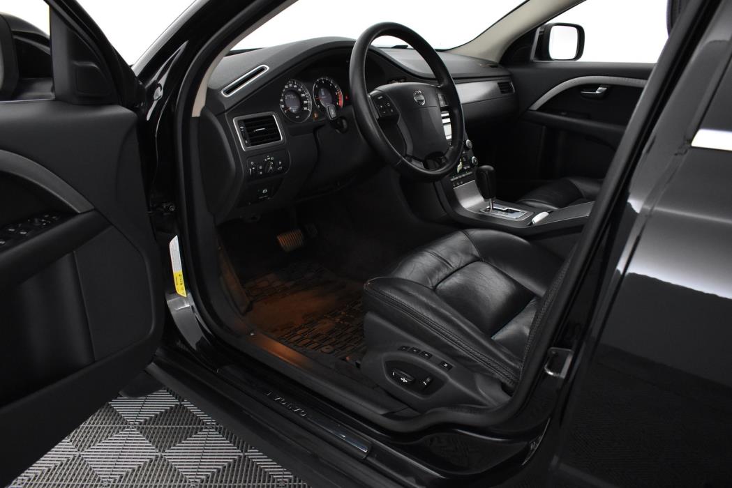 VOLVO XC70 2008