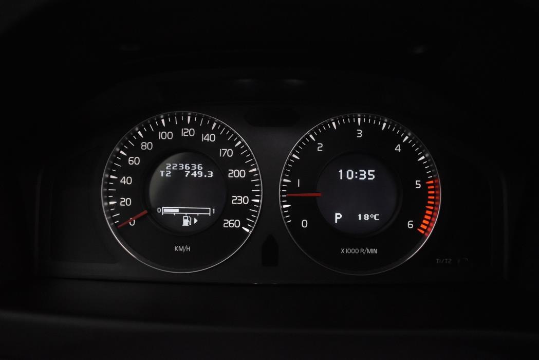 VOLVO XC70 2008