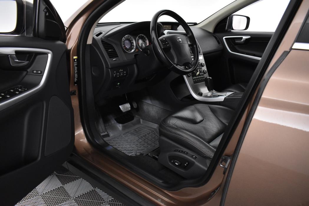 VOLVO XC60 2009