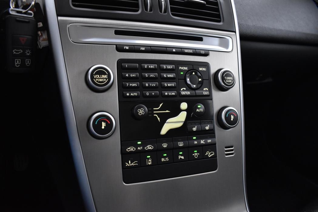 VOLVO XC60 2009