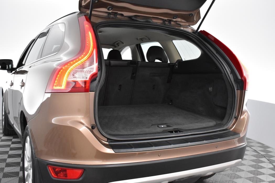 VOLVO XC60 2009