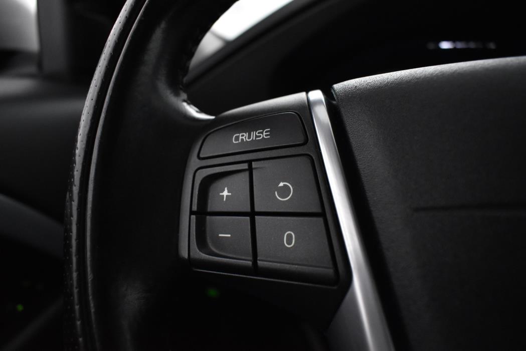 VOLVO V70 2010