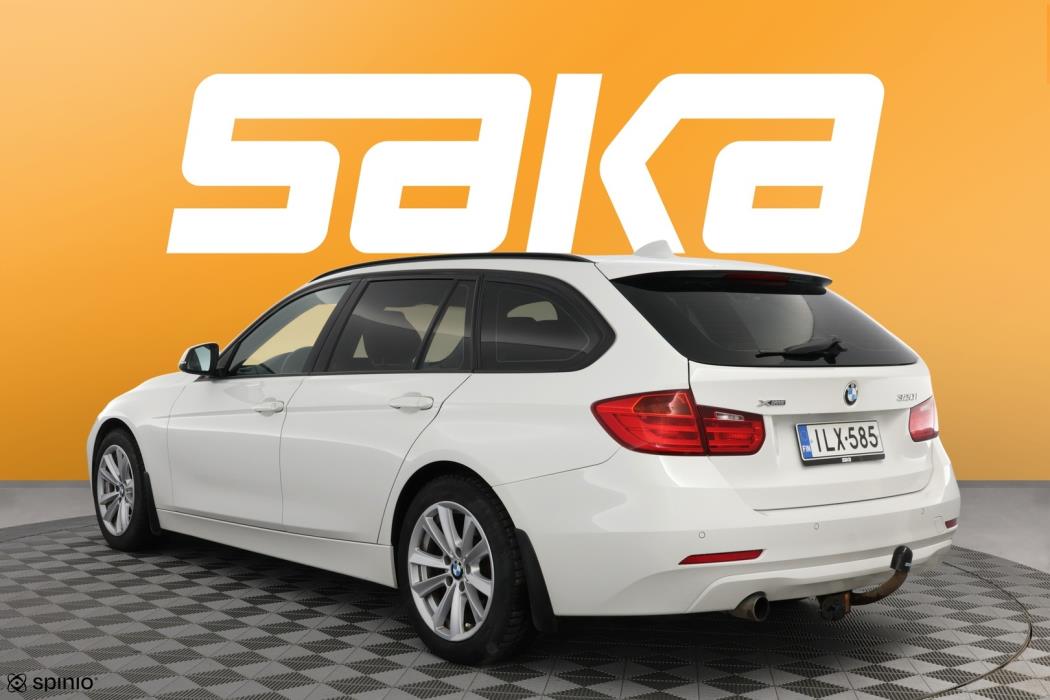 BMW 320 2015