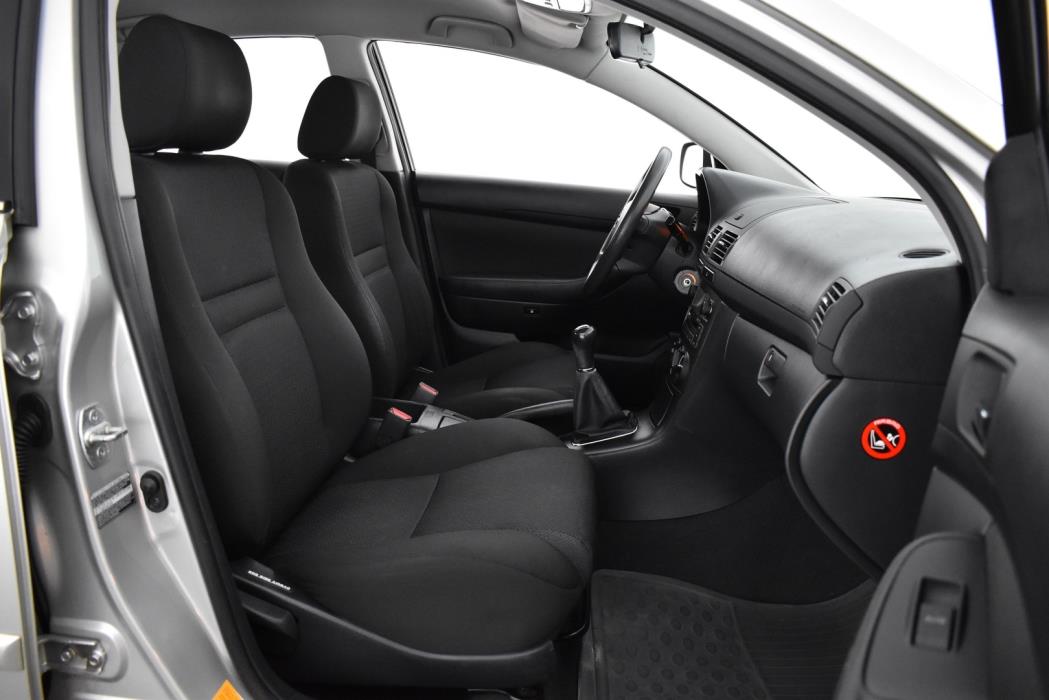 TOYOTA Avensis 2007
