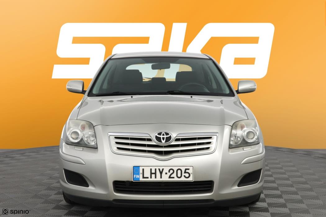 TOYOTA Avensis 2007