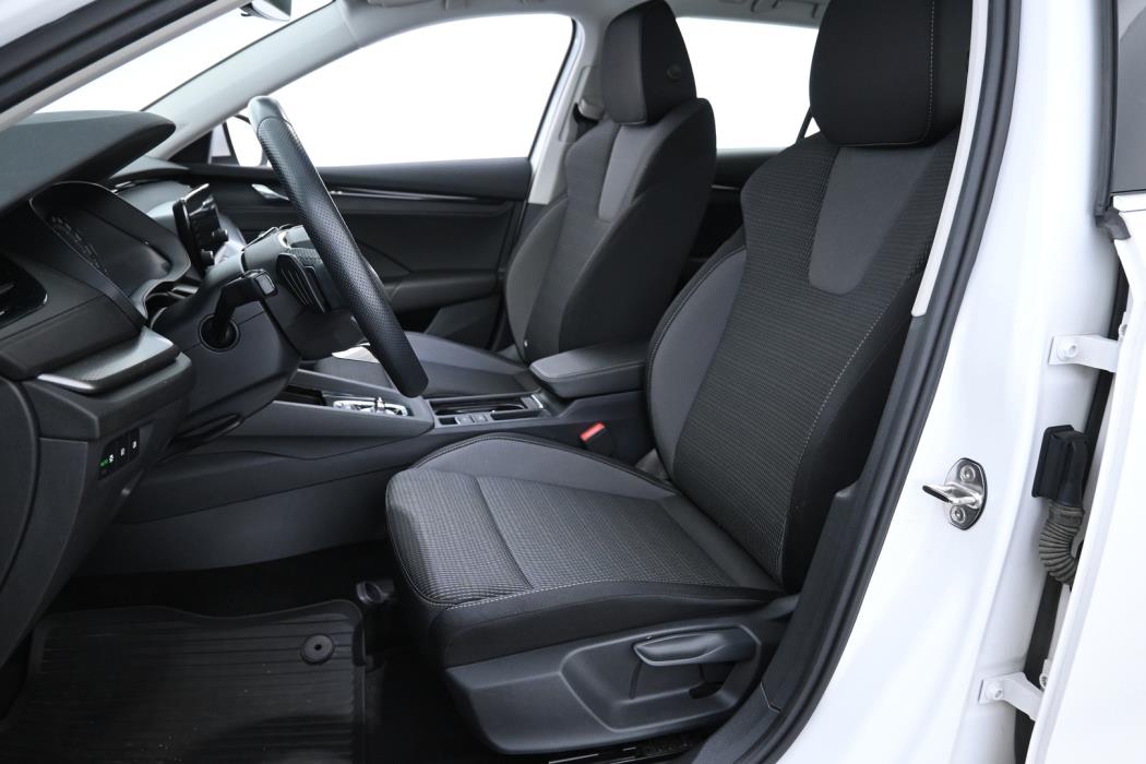 SKODA Octavia 2023