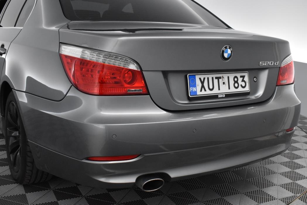 BMW 520 2009