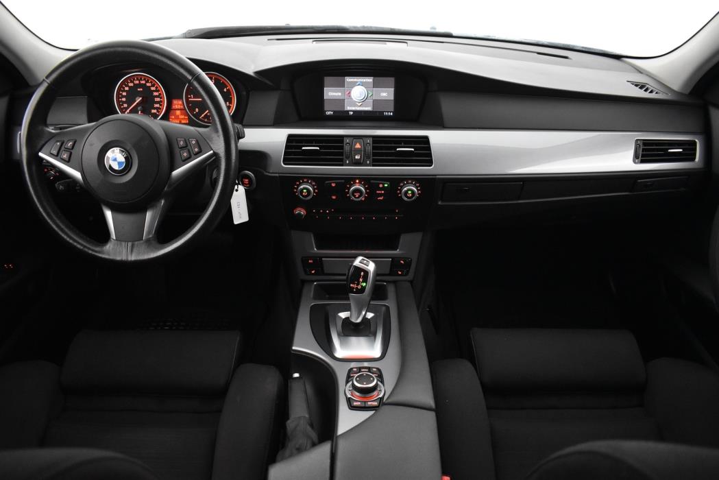 BMW 520 2009