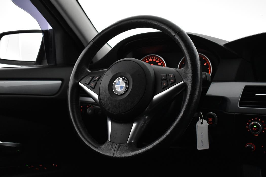 BMW 520 2009