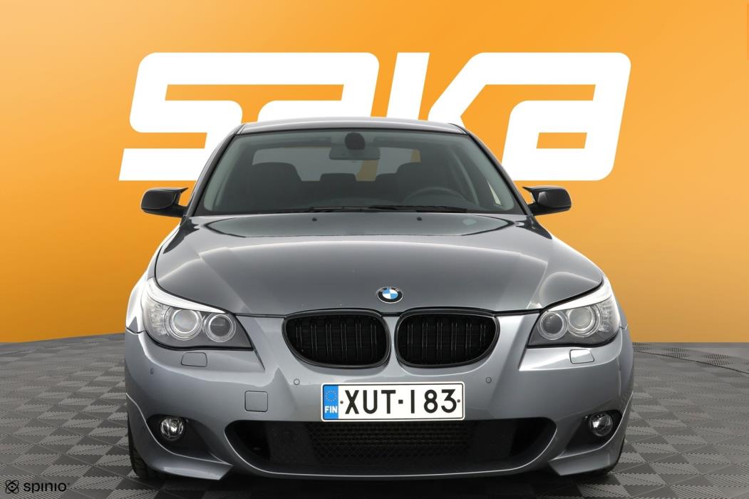 BMW 520 2009