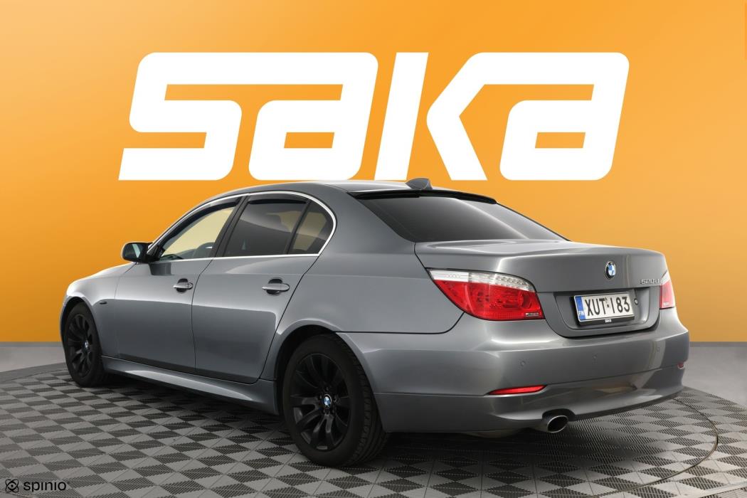BMW 520 2009