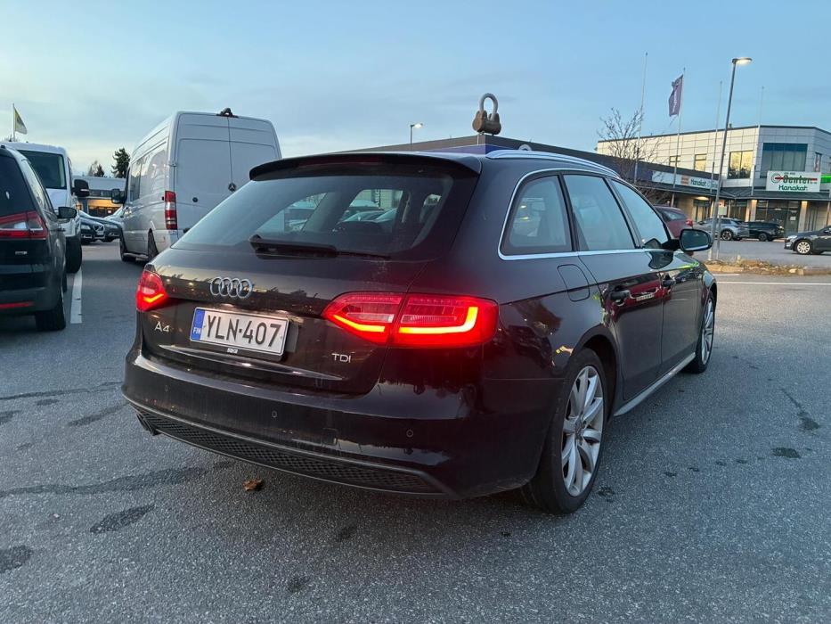 AUDI A4 2015