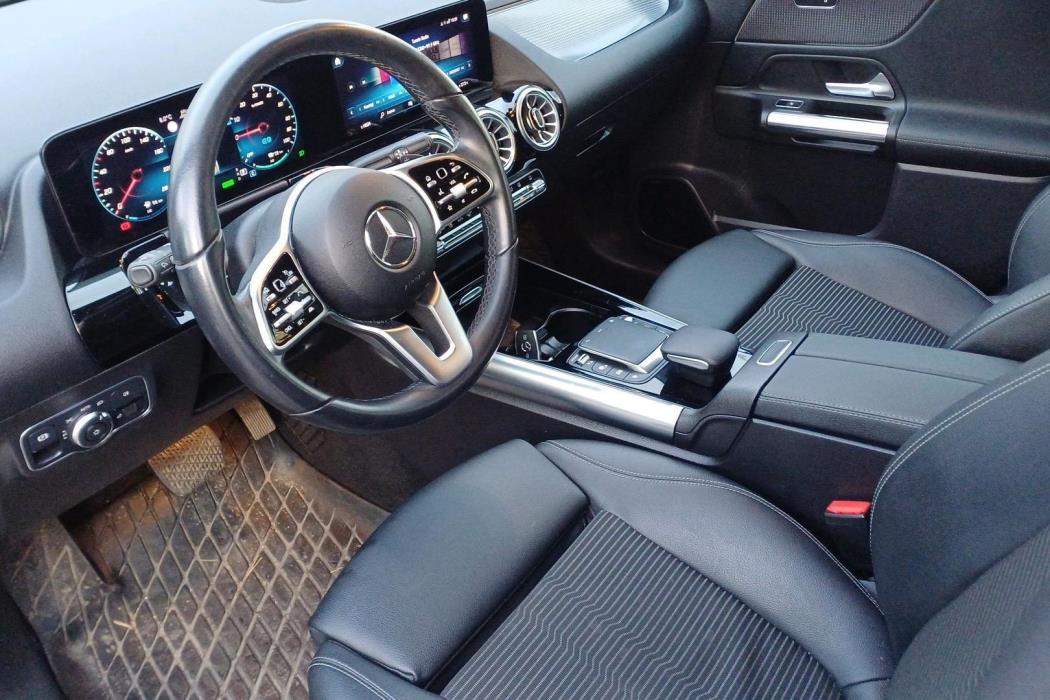 Mercedes-Benz GLA 2021
