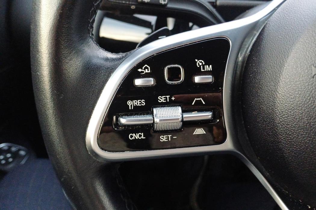 Mercedes-Benz GLA 2021