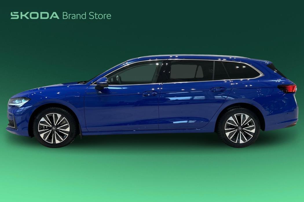 Skoda Superb 2025