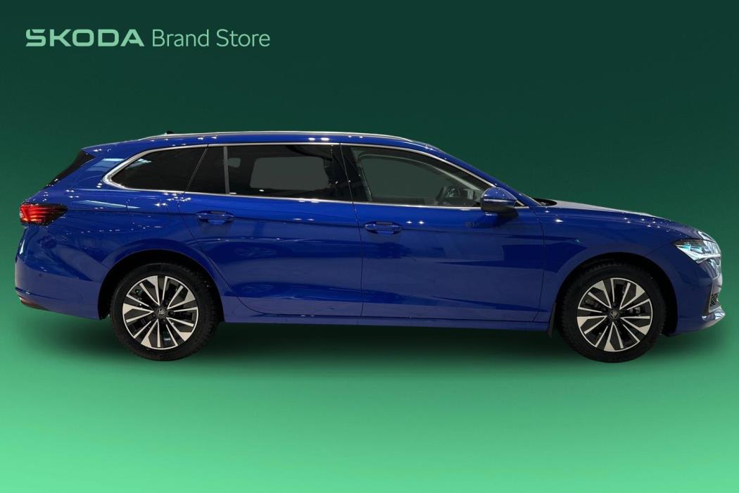 Skoda Superb 2025