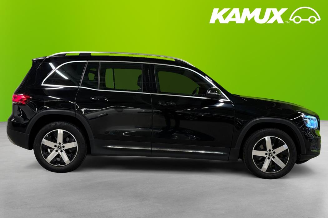 Mercedes-Benz GLB 2023