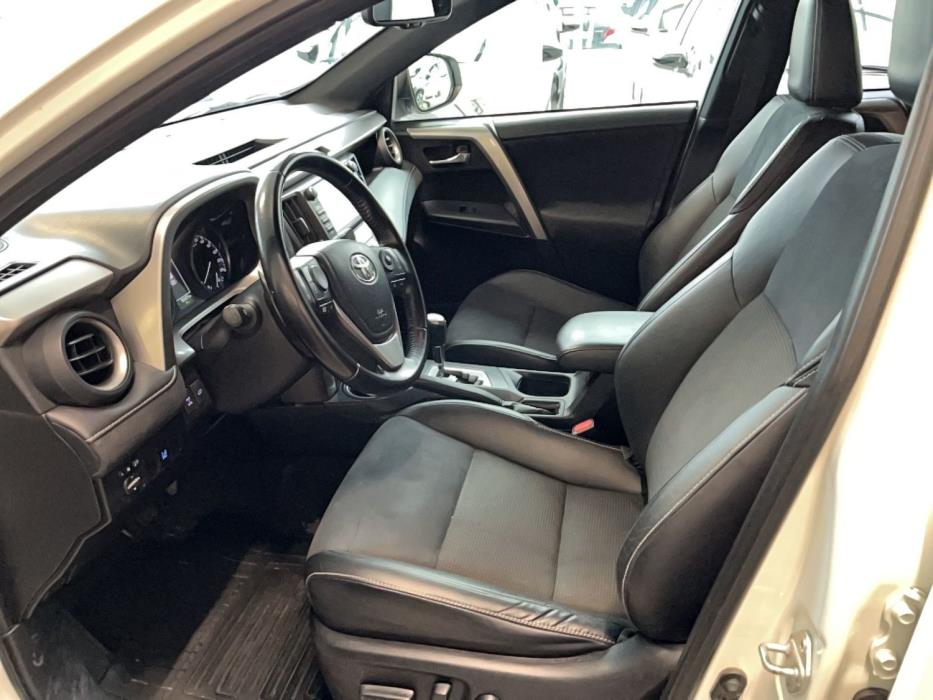 Toyota RAV4 2016