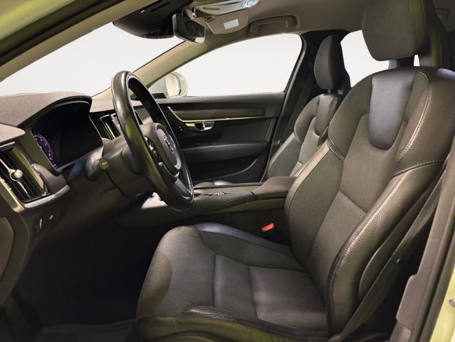 Volvo V90 Cross Country 2018